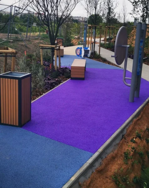 Place zabaw nawierzchnie bezpieczne (8)