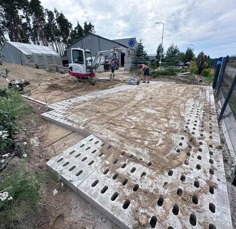 fibro tarasy chodniki zagospodarowanie terenu wokół domu